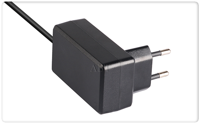 9V 2200MA Adapter Power Supply